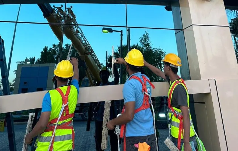 اشتراك تنظيف واجهات